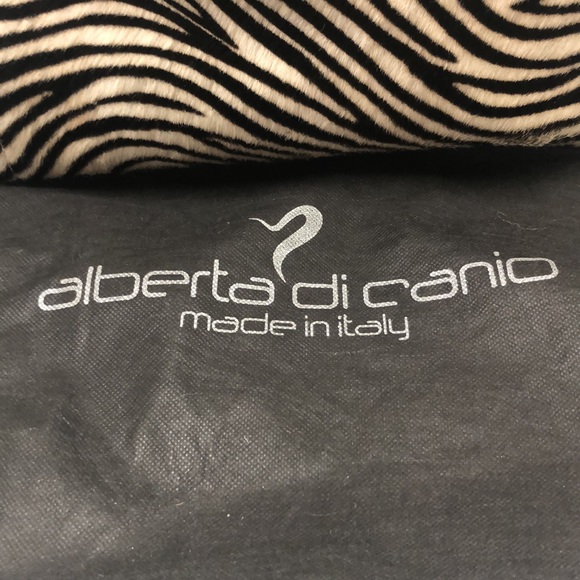 Alberta Di Canio zebra print handbag - Picture 6 of 6